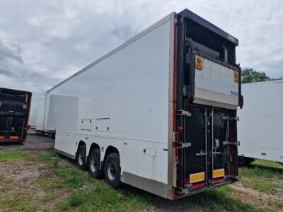 2010 Gray & Adams Triaxle Insulated Box Van Trailer - 4