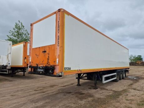 2009 Gray & Adams 13.6m Triaxle Insulated Box Van Trailer