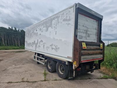 2015 Montracon 8.6m Tandem Insulated Box Van Trailer - 3