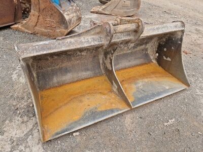 Hill 6ft Ditching Bucket - 65mm Pins