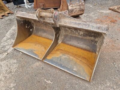 Hill 6ft Ditching Bucket - 65mm Pins - 2