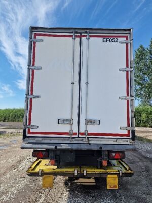 2015 Montracon 13.6m Triaxle Insulated Box Van Trailer - 5