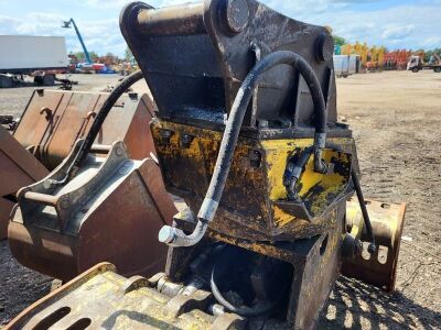 2018 Epiroc MG1500 Selector Grab - 80mm Pins - 3
