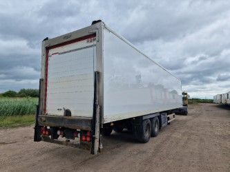 2013 Gray & Adams 13.6m Tandem Axle Insulated Box Van Trailer - 4