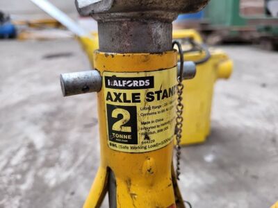 Car Jack + 2 x 2 ton Axle Stands - 3