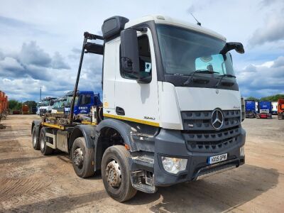 2015 Mercedes Arocs 3240 8x4 Hook Loader