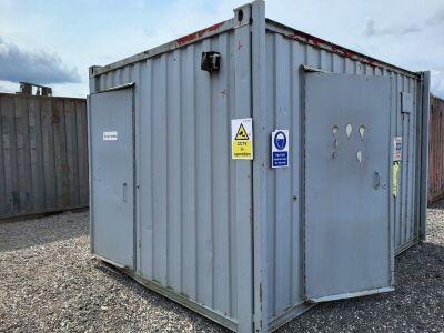 9ft x 12ft 6" Anti Vandal Jack Leg Toilet Block - 4