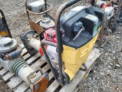 Dynapac Trench Wacker Plate - 2