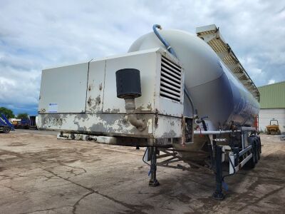 2000 Spitzer Triaxle 3 Pot 40m³ Triaxle Powder Tanker Trailer