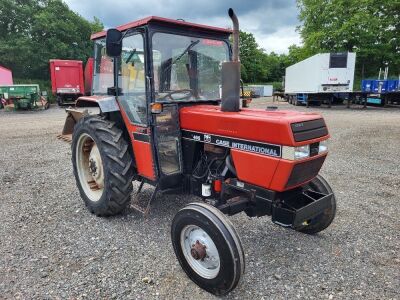 1990 Case International 495 2WD Tractor - 2
