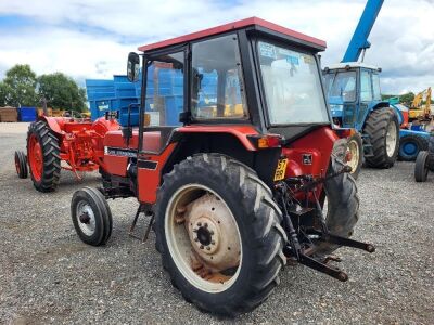 1990 Case International 495 2WD Tractor - 3
