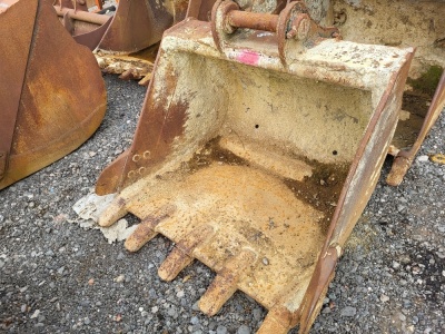 4ft Digging Bucket