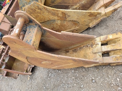 18 Inch Digging Bucket - 80mm Pins