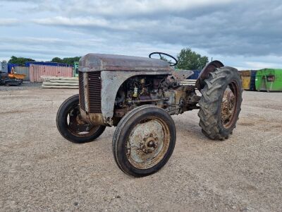 1952 Ferguson TEA 20 2wd Tractor