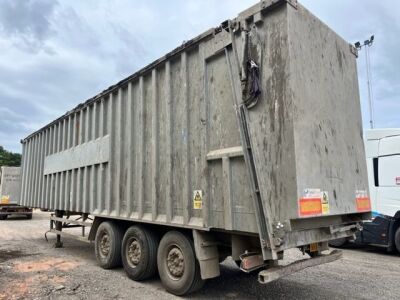 2007 United Trailers Triaxle Alloy Body Ejector Trailer - 3