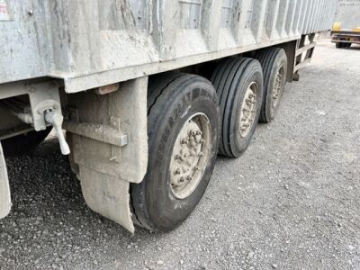 2007 United Trailers Triaxle Alloy Body Ejector Trailer - 5