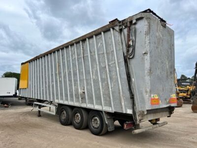 2010 United Trailers Triaxle Alloy Body Ejector Trailer - 3