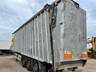 2010 United Trailers Triaxle Alloy Body Ejector Trailer - 5