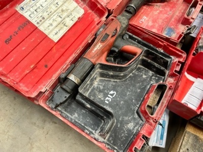 2x HILTI DX460 Cartridge Tool