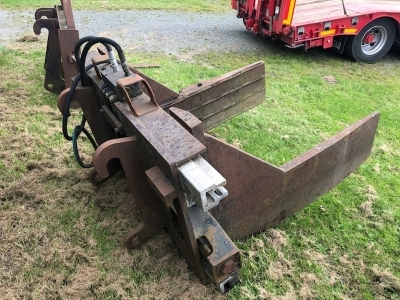 Hydraulic Bale Clamp - 2