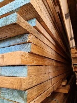 100x Softwood Timber Planks - 3