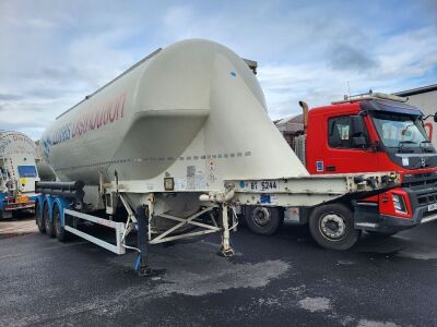 2013 Feldbinder 40³ Triaxle 2 Pot Powder Tank