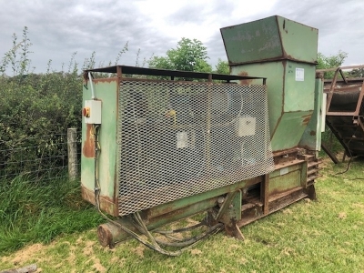 Ken Mills UBC3 Electric Hydraulic Baler - 6