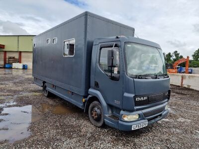 2004 DAF LF45 150 4x2 Horsebox