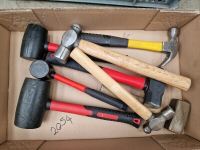 Box of 8x Hammers & Mallets