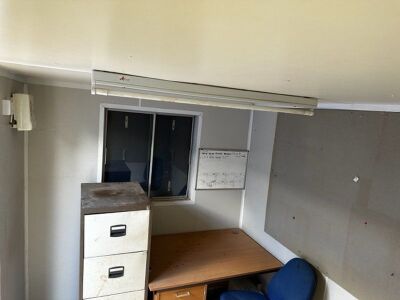21ft x 8ft Anti Vandal Office / Store - 12