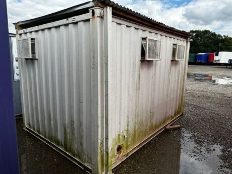 12ft x 8ft Jack Leg Anti Vandal Toilet Block