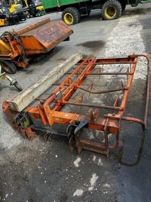 Browns Flat 8 Bale Grab Attachment