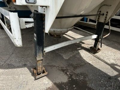 2013 Spitzer 37³ Triaxle 2 Pot Powder Tanker - 7