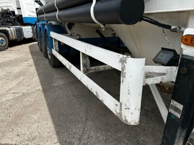 2013 Spitzer 37³ Triaxle 2 Pot Powder Tanker - 8