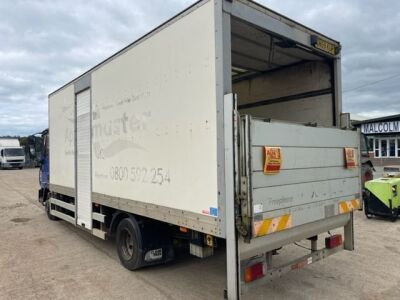 2009 Iveco Eurocargo 75E16 4x2 Side Entry Box Van - 3