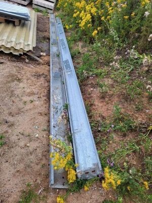 Quantity of Roofing Sheets & Galvanised Cross Members - 4