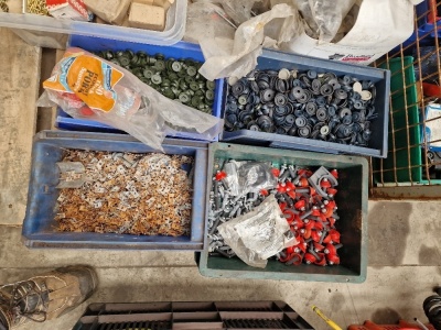 Pallet of Screws & Fittings - 2