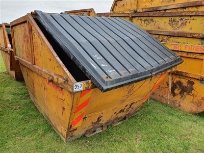 10 yrd Covered Skip