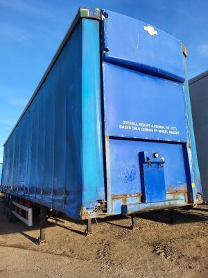 2000 M&G Triaxle Curtainside Trailer