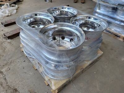 8x 26mm Alcoa Polished Alloy Wheels - 2