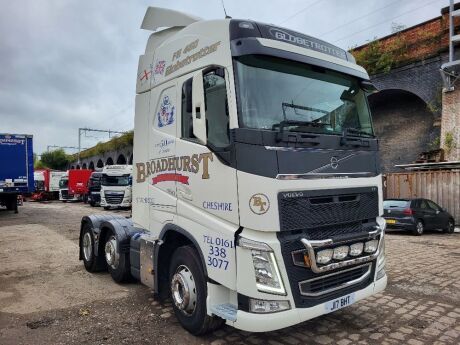 2013 Volvo FH460 6x2 Midlift Tractor Unit 