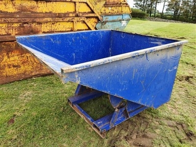 Forklift Tipping Skip