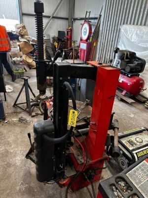 Pneumatic Tyre Changer + Wheel Balancer - 3