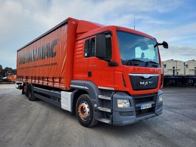 2017 MAN TGS 26 360 6x2 Rear Lift Curtainside Rigid