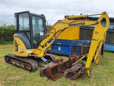 2005 Komatsu PC30MR-2 Mini Digger