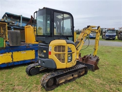 2005 Komatsu PC30MR-2 Mini Digger - 7