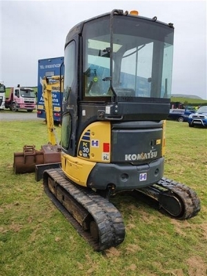 2005 Komatsu PC30MR-2 Mini Digger - 9