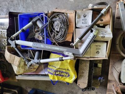 Pallet of Various Lamps Return Springs & Bits - 2