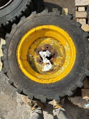 6x Forklift Truck Wheels - 2