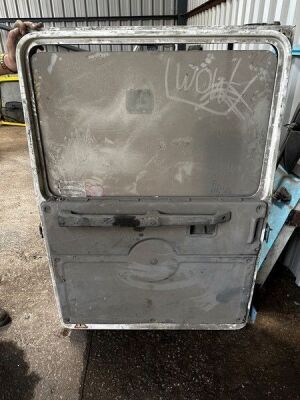 Pair of Volvo F10 Doors